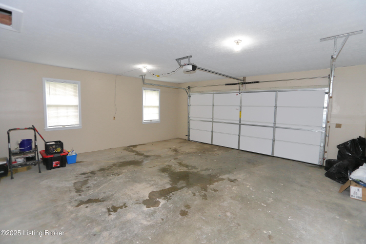Listing Image 57