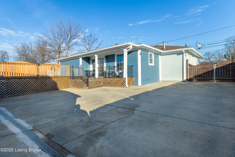 Listing Image 18