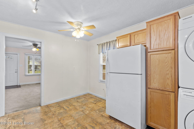 Listing Image 31
