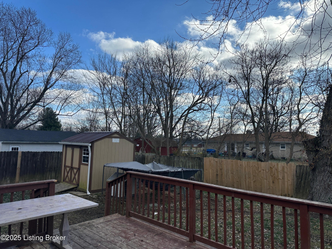Listing Image 13