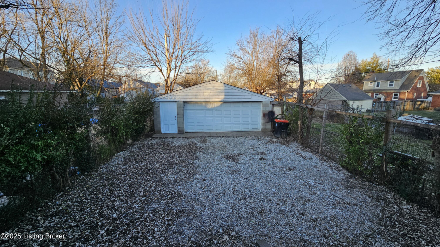 Listing Image 35
