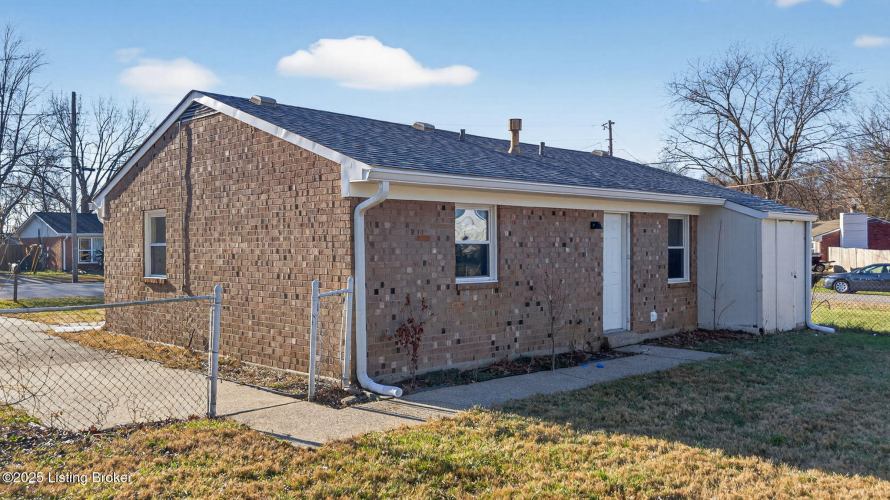 Listing Image 28