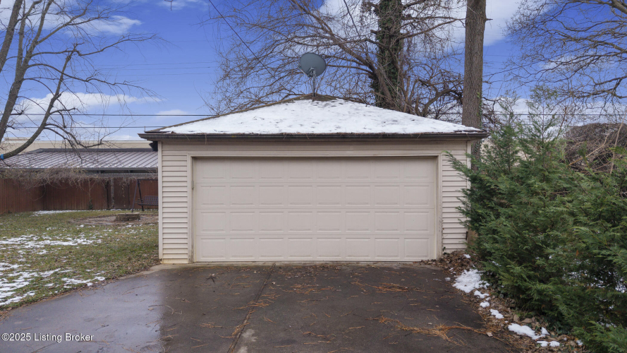 Listing Image 27