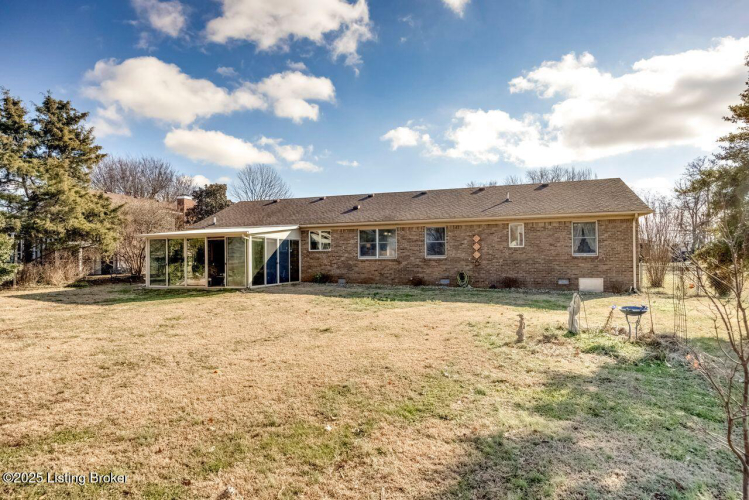 Listing Image 52