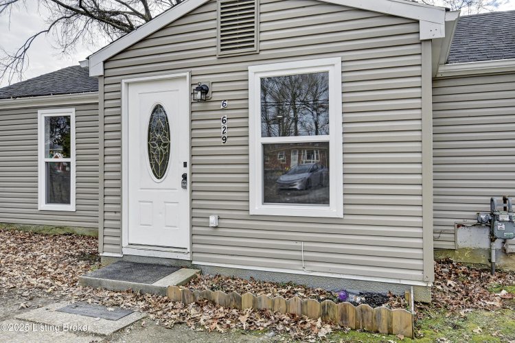 Listing Image 19