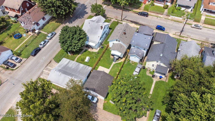 Listing Image 19