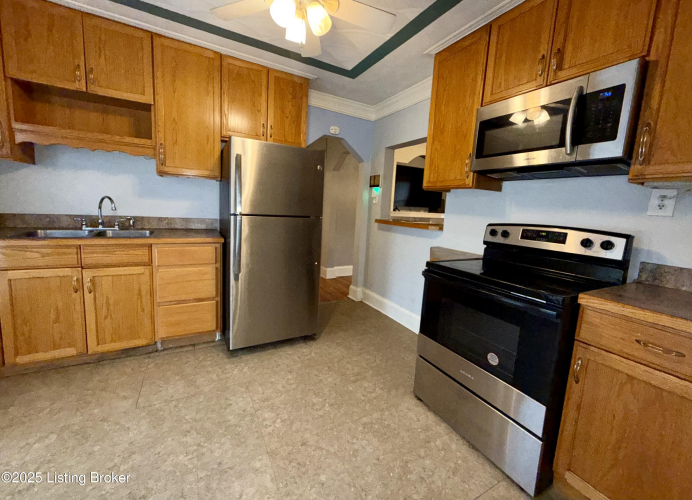 Listing Image 15