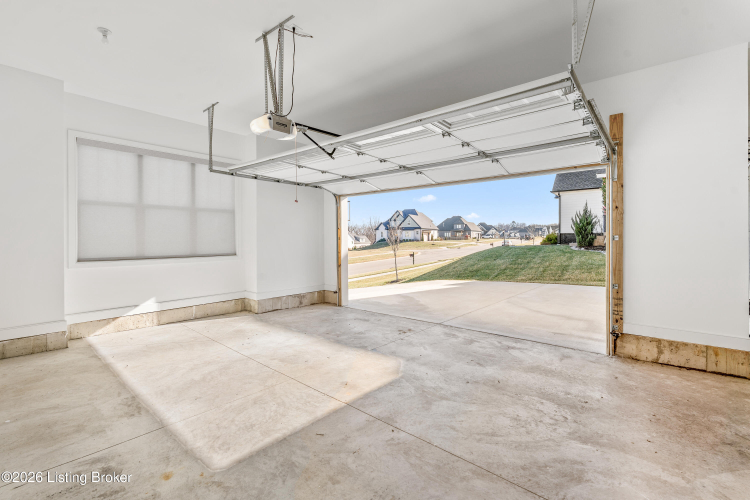 Listing Image 63