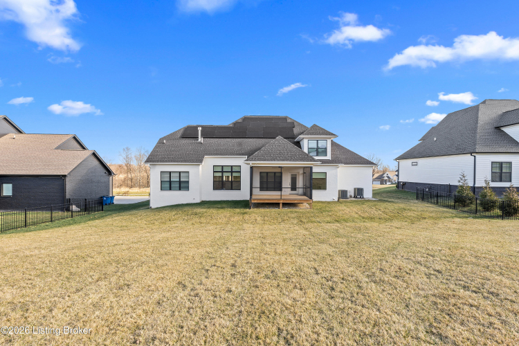 Listing Image 82