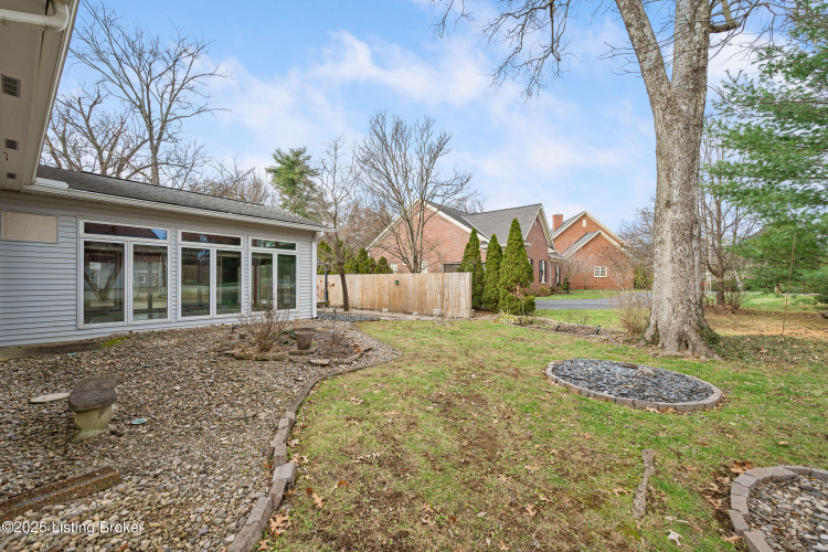 Listing Image 48