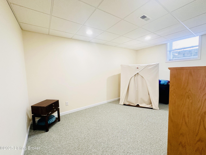 Listing Image 103