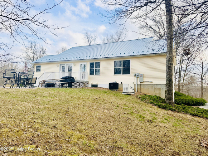 Listing Image 28