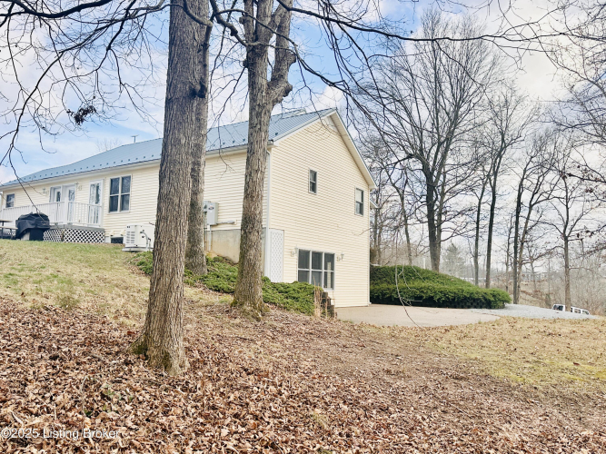 Listing Image 30