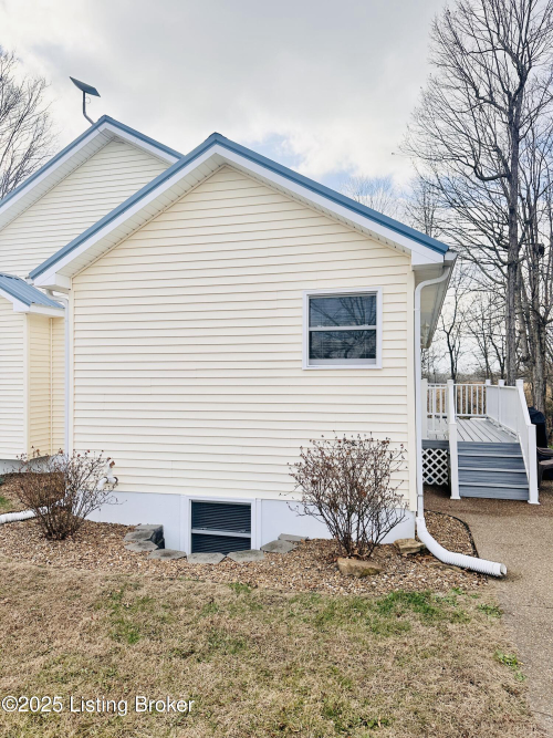 Listing Image 38