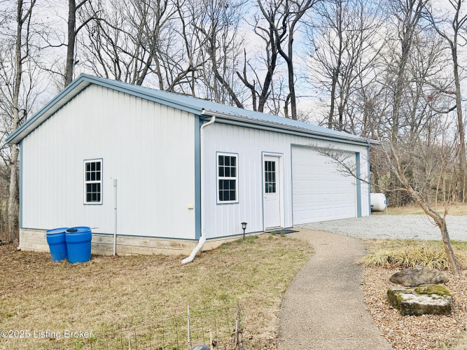 Listing Image 43
