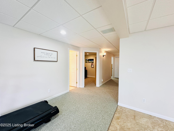 Listing Image 86
