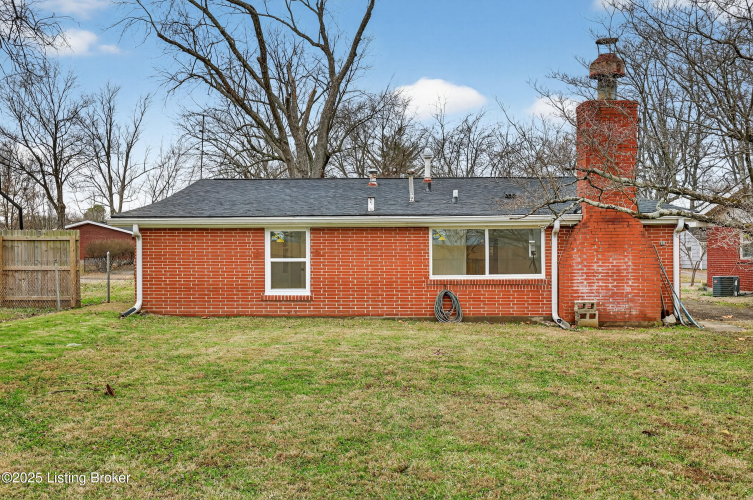 Listing Image 44
