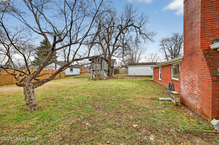 Listing Image 46
