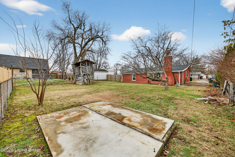 Listing Image 47