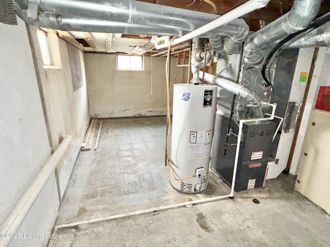 Listing Image 16