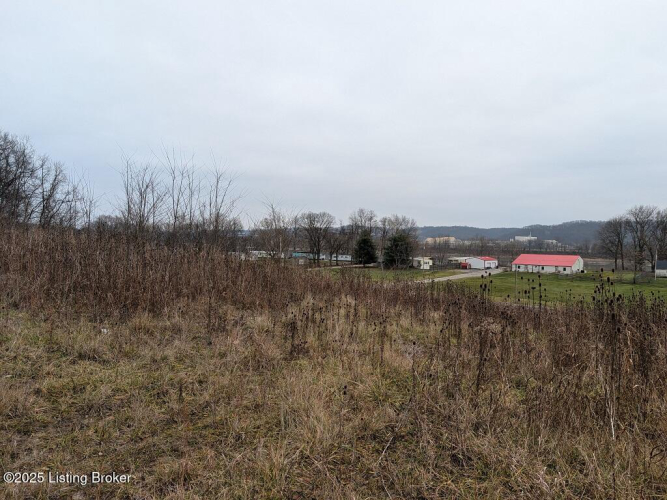 Listing Image 4
