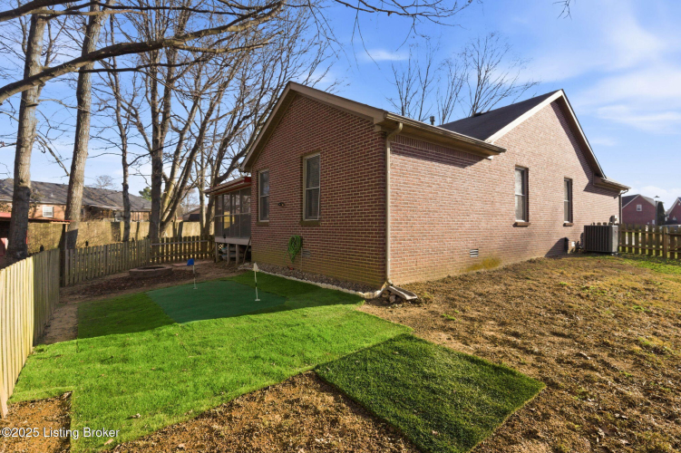 Listing Image 37