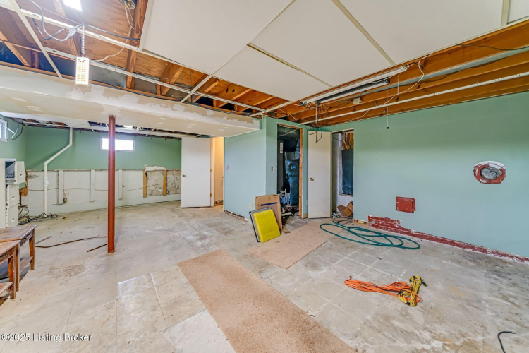 Listing Image 39