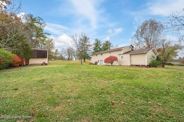 Listing Image 41