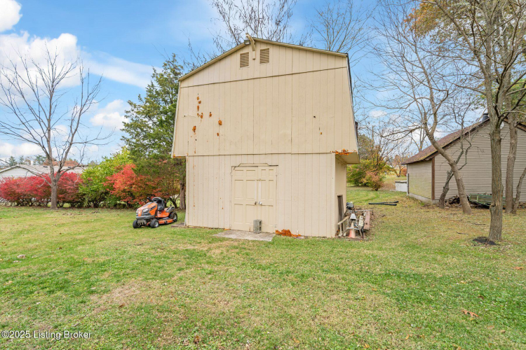 Listing Image 44