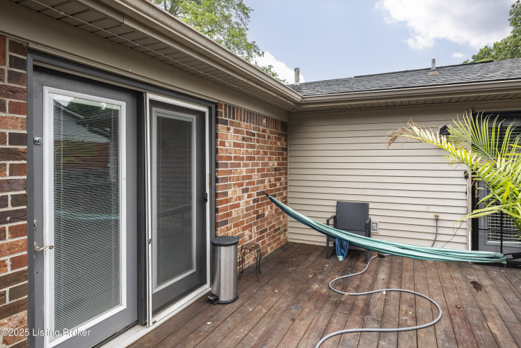 Listing Image 25