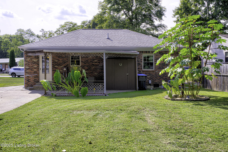 Listing Image 8