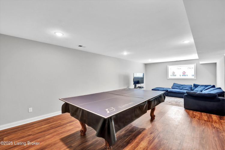 Listing Image 35