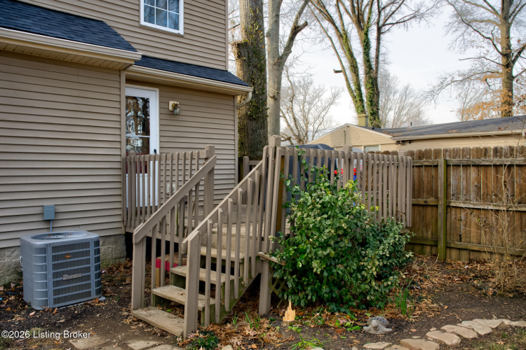 Listing Image 25
