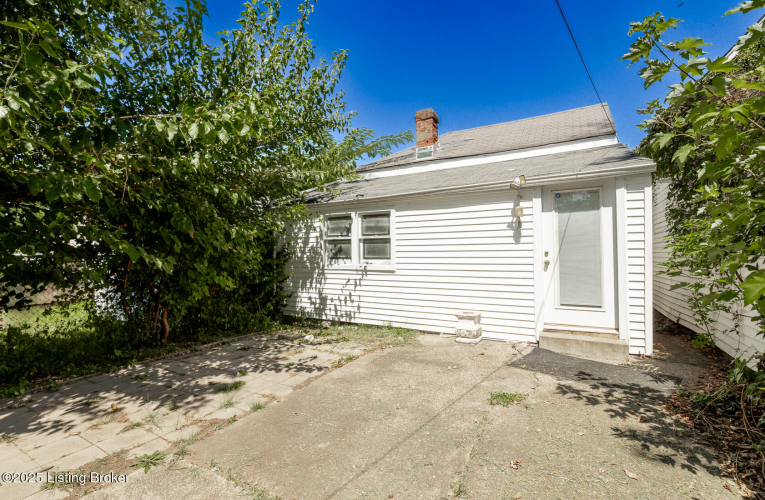 Listing Image 37