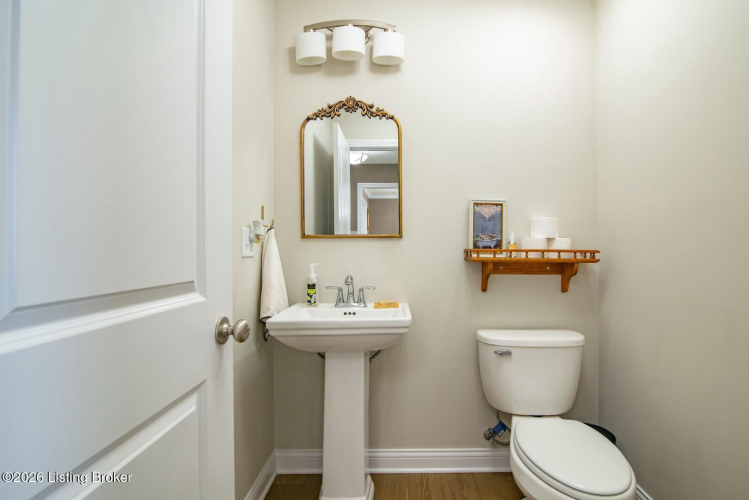 Listing Image 21