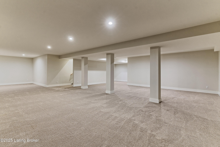 Listing Image 65