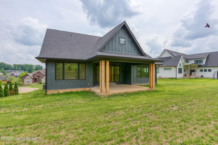 Listing Image 77