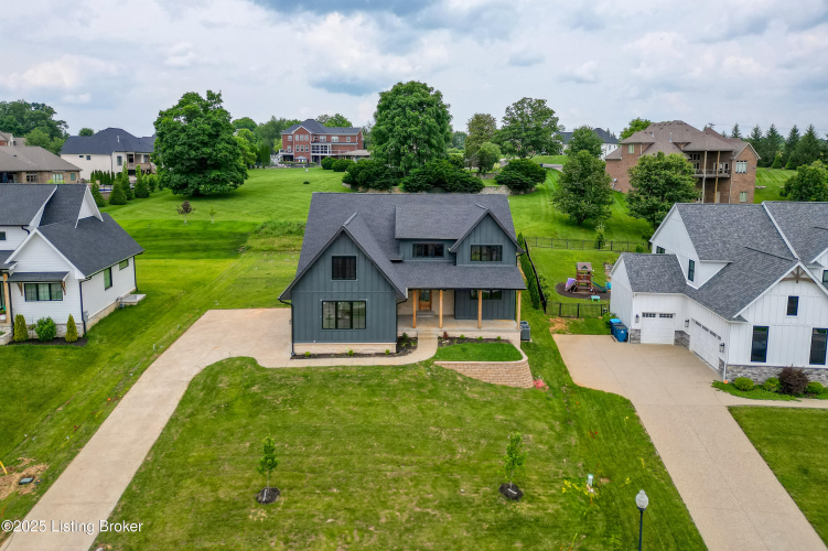 Listing Image 79