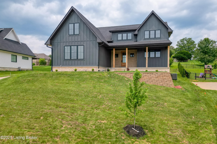 Listing Image 81