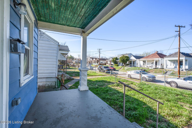 Listing Image 15
