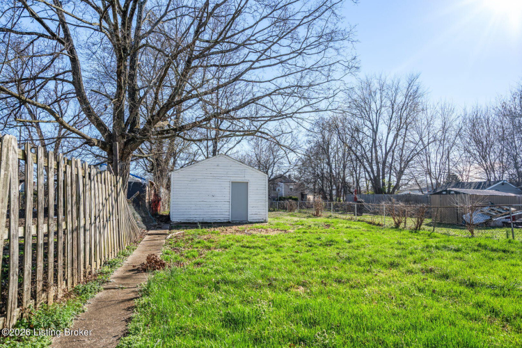 Listing Image 17