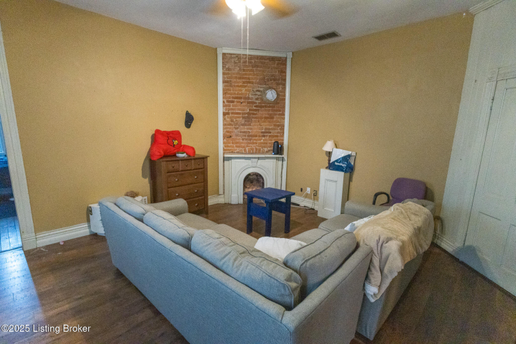 Listing Image 39