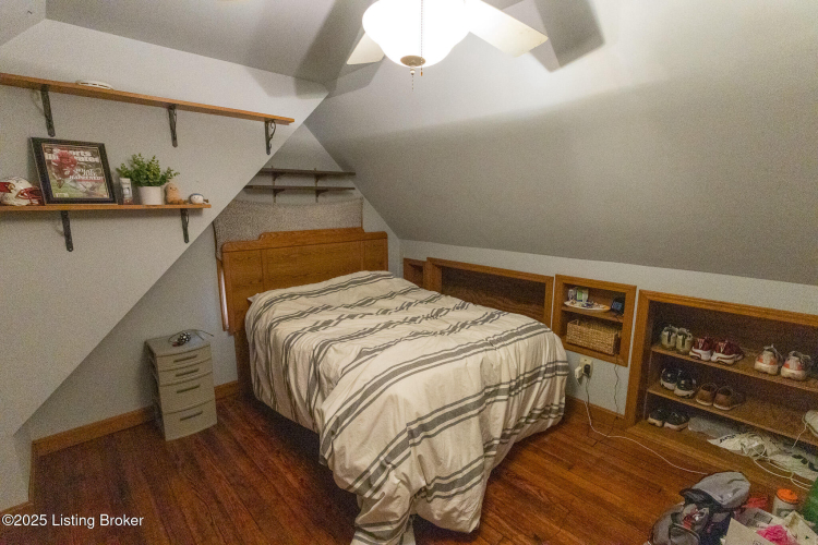 Listing Image 49
