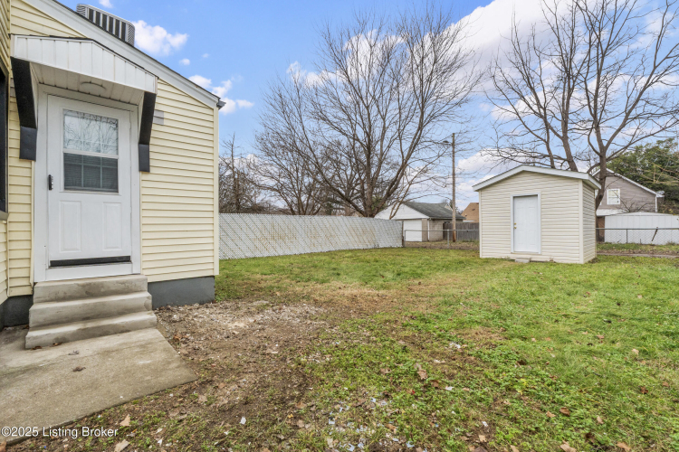Listing Image 14