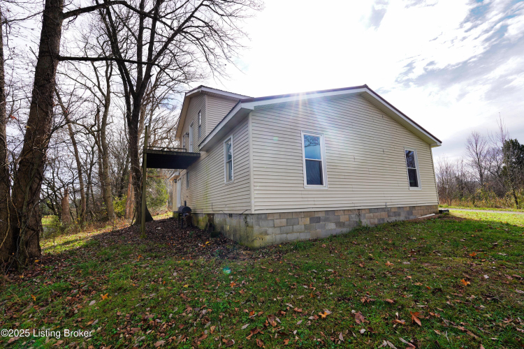 Listing Image 46
