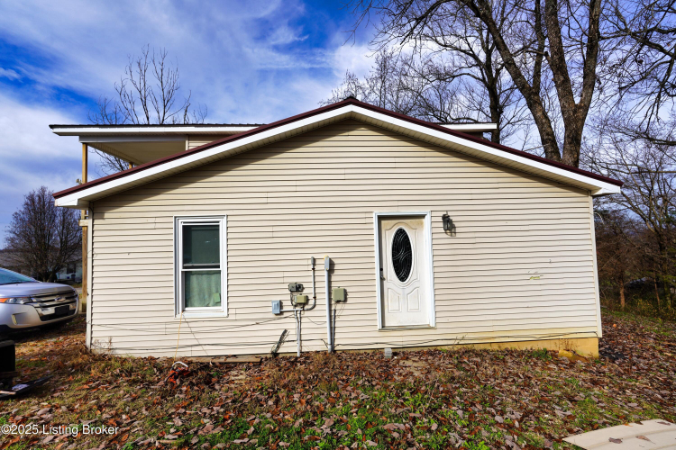 Listing Image 48