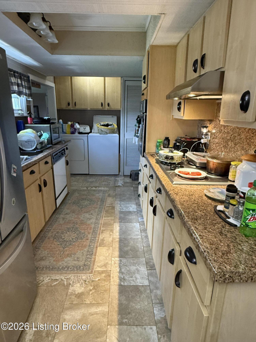 Listing Image 14