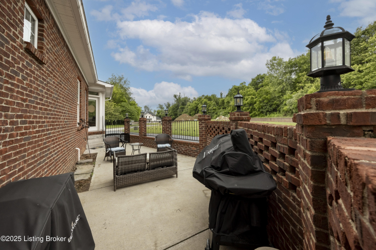 Listing Image 69