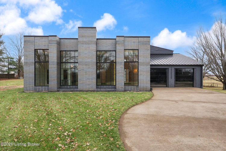 Listing Image 112