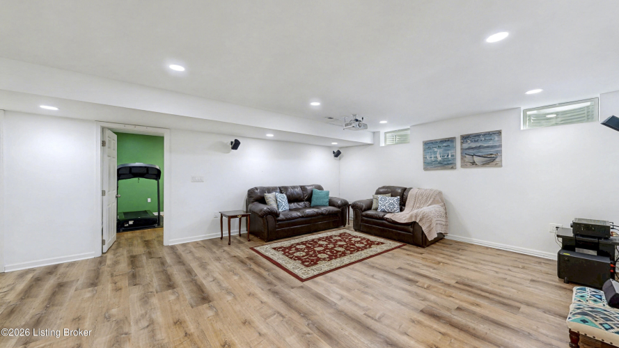 Listing Image 35